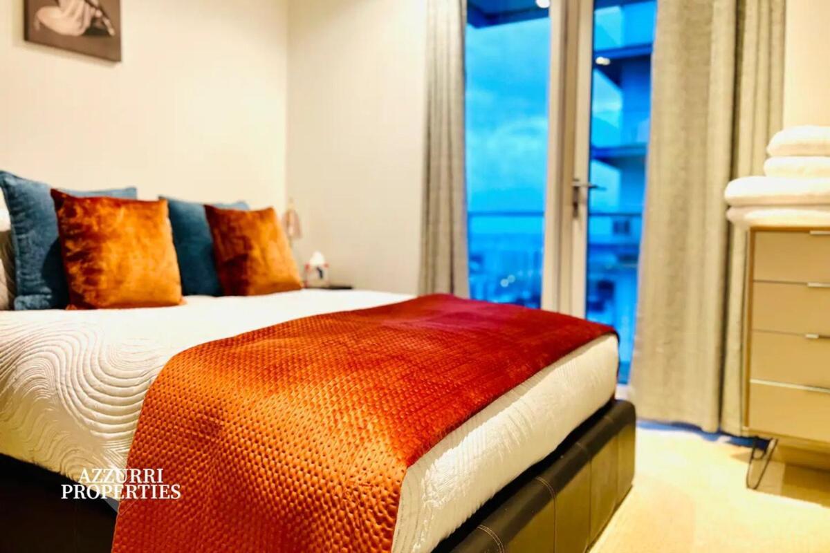 Appartamento Elegant 1-bedroom Flat With Balcony View Of Millwall And Only 7-minute Walk To Crossharbour Station *